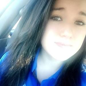 Meet your Posher, Kenzie